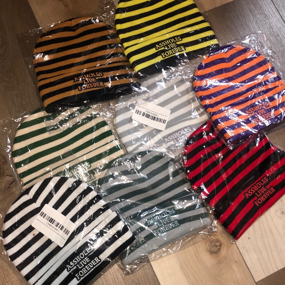 ALF essential patch beanies various colors NEW